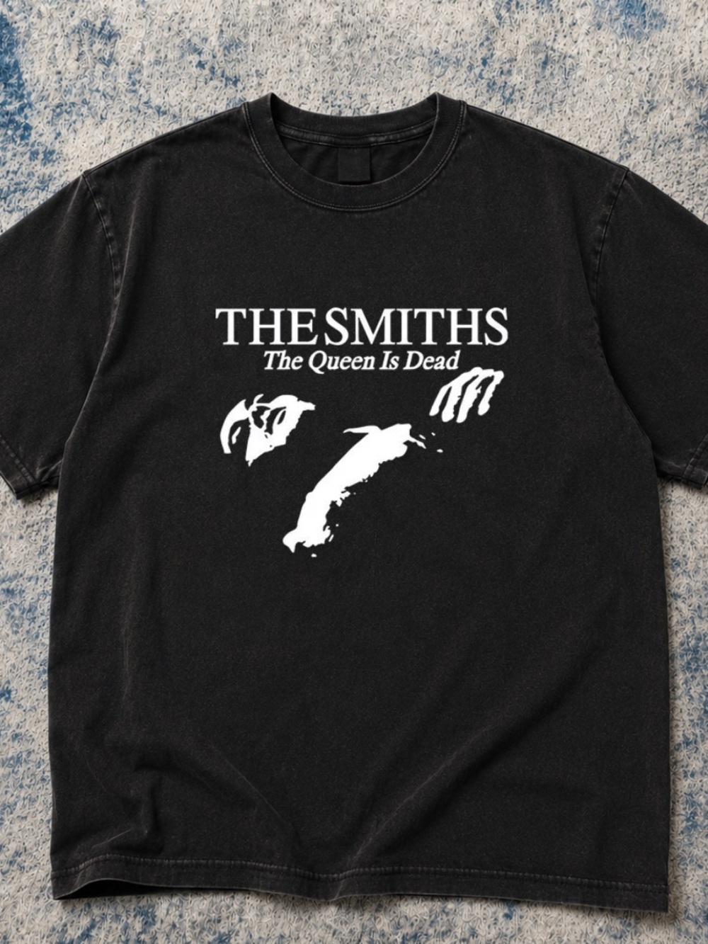 Gildan Black The Smiths "The Queen Is Dead" Graphic Tee